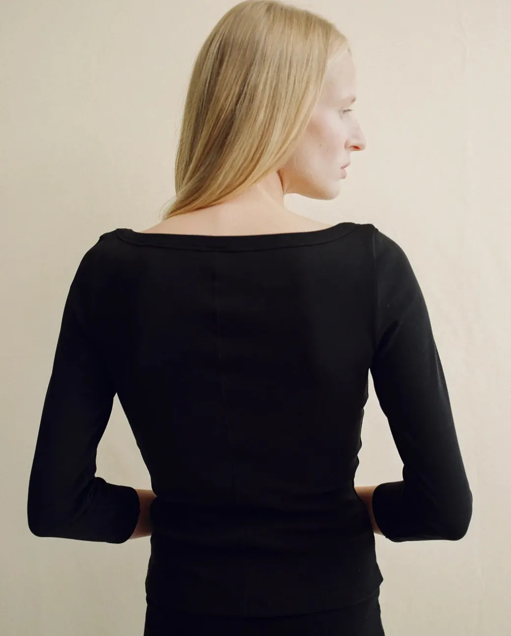 Steffi Tee | Black